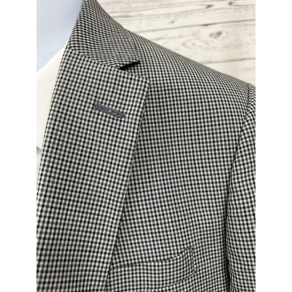 Tommy Hilfiger 2 Button Blazer Men’s 44L Jacket Sport Coat Blue Check Polyester - Picture 2 of 12